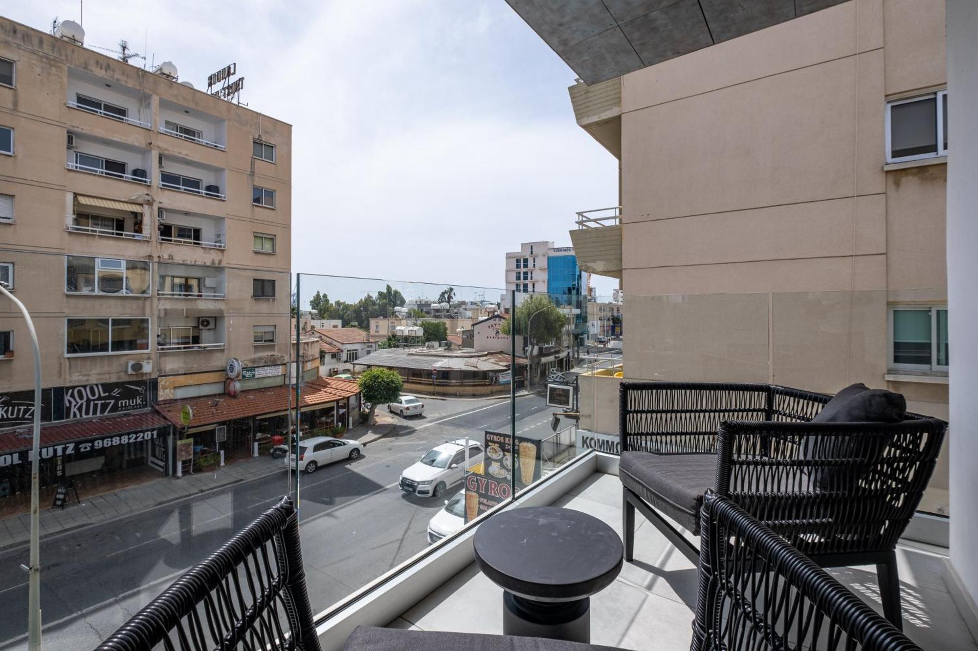 Georgiana Suites Larnaka Exterior foto
