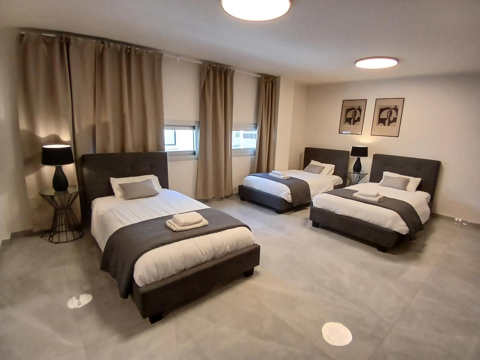 Georgiana Suites Larnaka Exterior foto