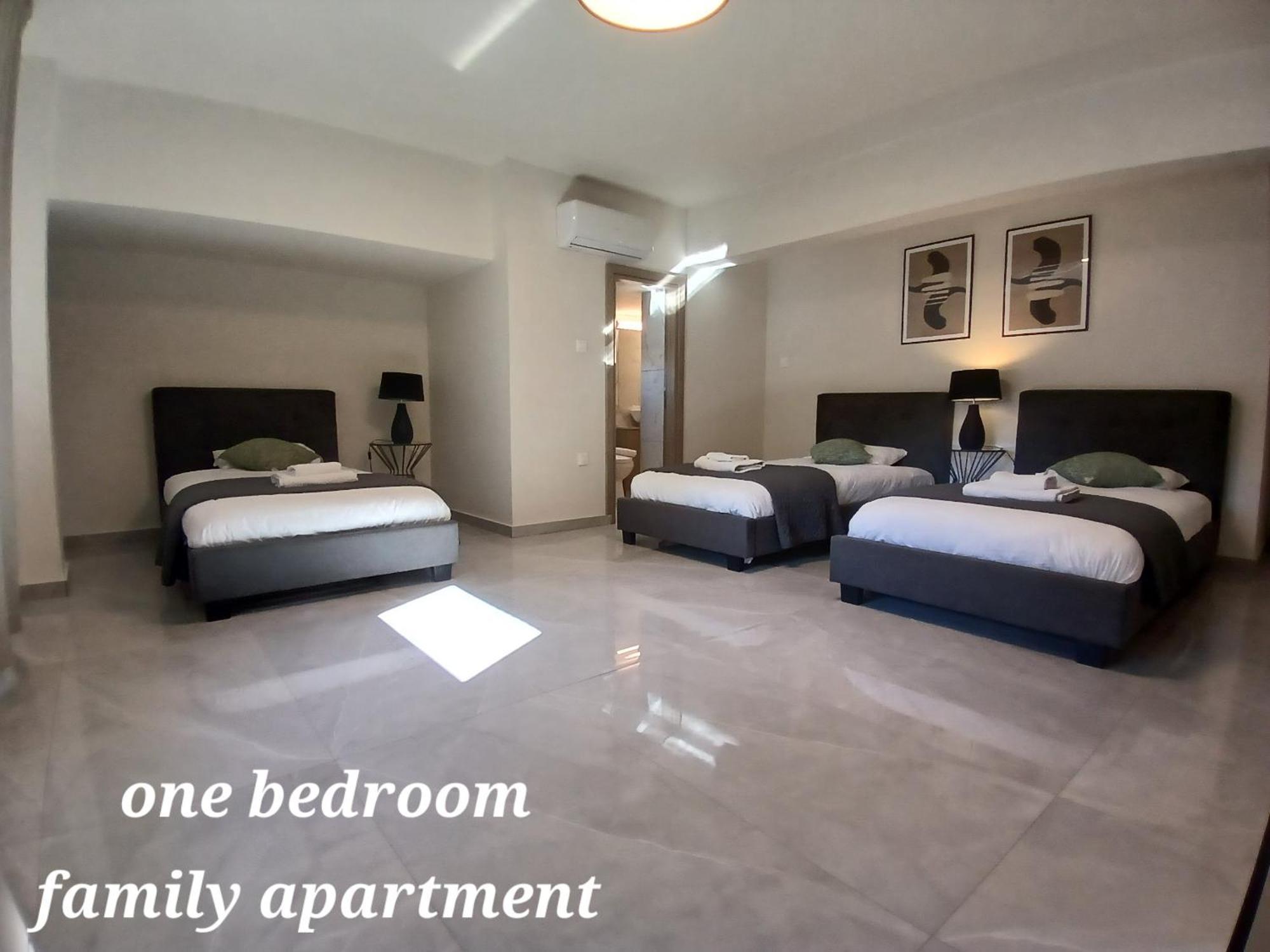Georgiana Suites Larnaka Exterior foto
